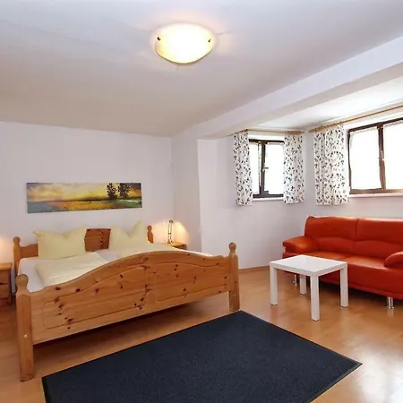 Ferienwohnung Amethyst * גרמיש-פרטנקירכן